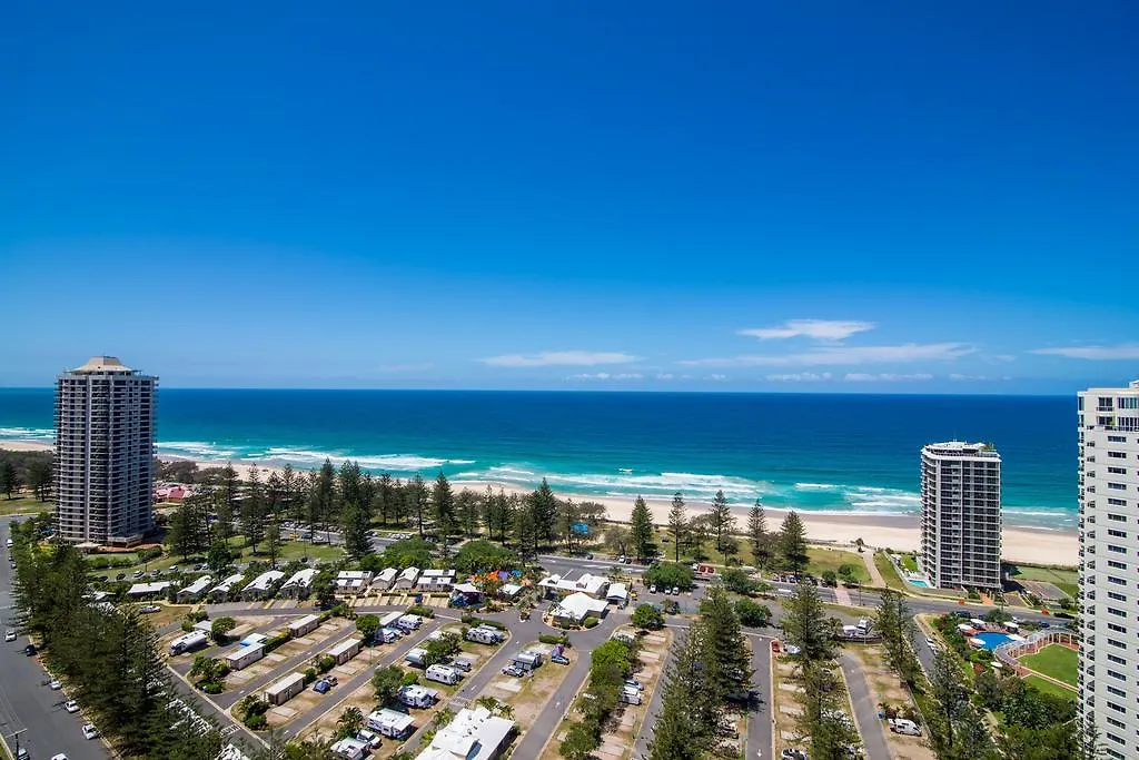 Oscar On Main Beach Resort 4*,  Australia